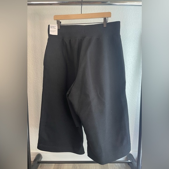 XL Black Nike Standard Fit High Rise Crop Length Sweatpants MSRP$70 - Picture 2 of 4